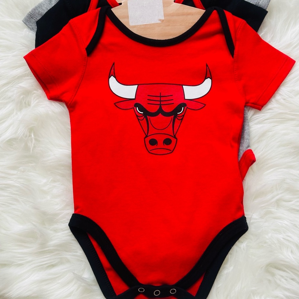 NBA Red and Gray Creeper Set